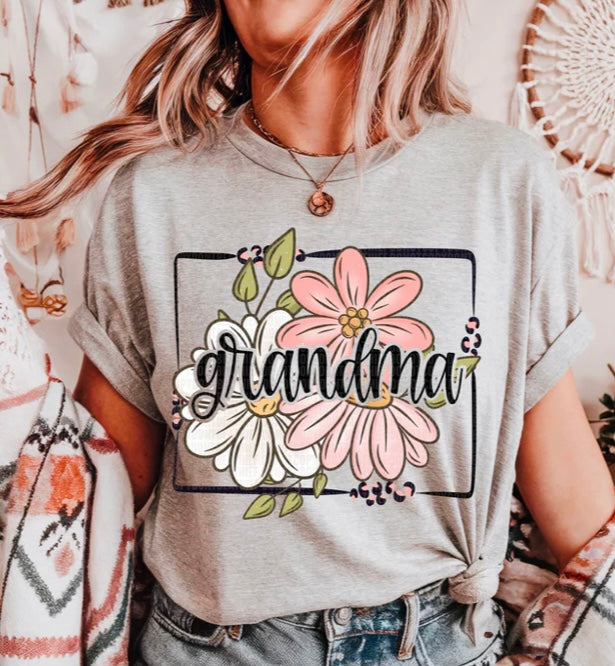 Mama, Grandma, Momma, title floral black border