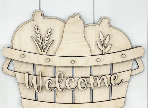 Welcome basket of pumpkins and gourd DIY