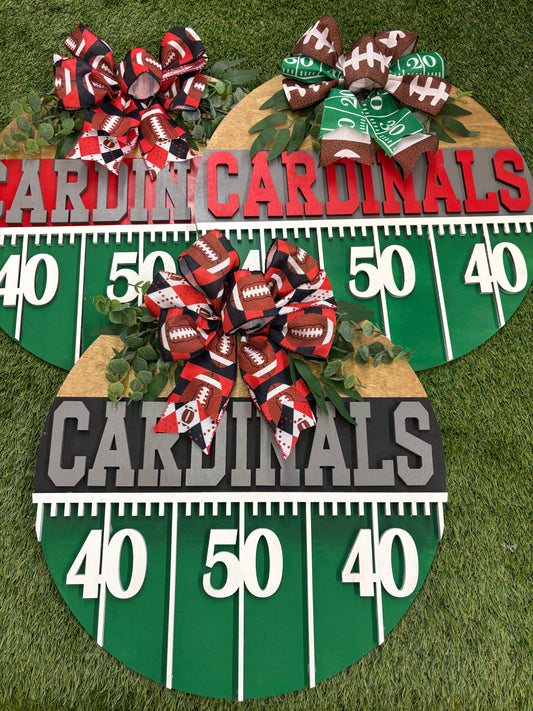 Cardinal 18” round wood sign